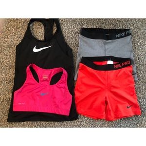 Lot of new Nike women’s workout clothes